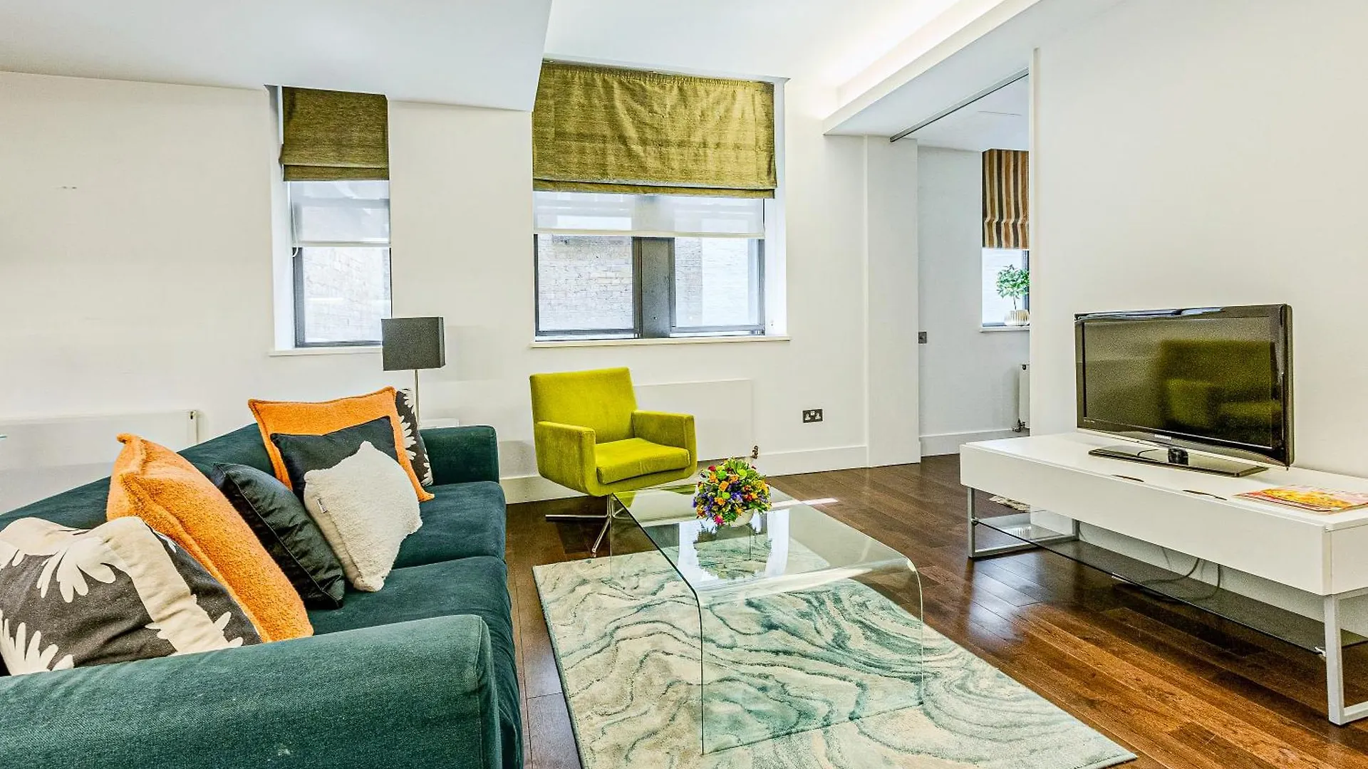 Stunning Serviced Apartments, Steps From Monument Station 伦敦 公寓