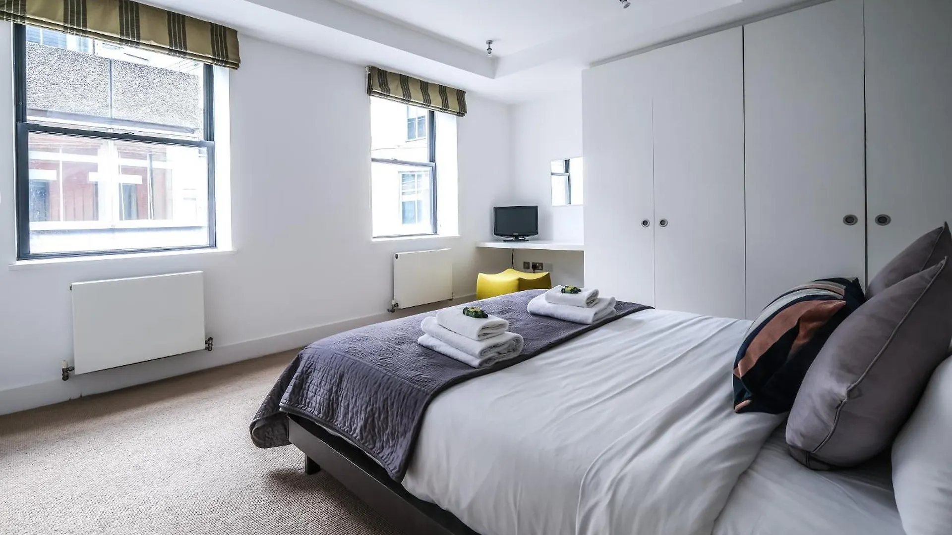 Stunning Serviced Apartments, Steps From Monument Station London 0*,  United Kingdom