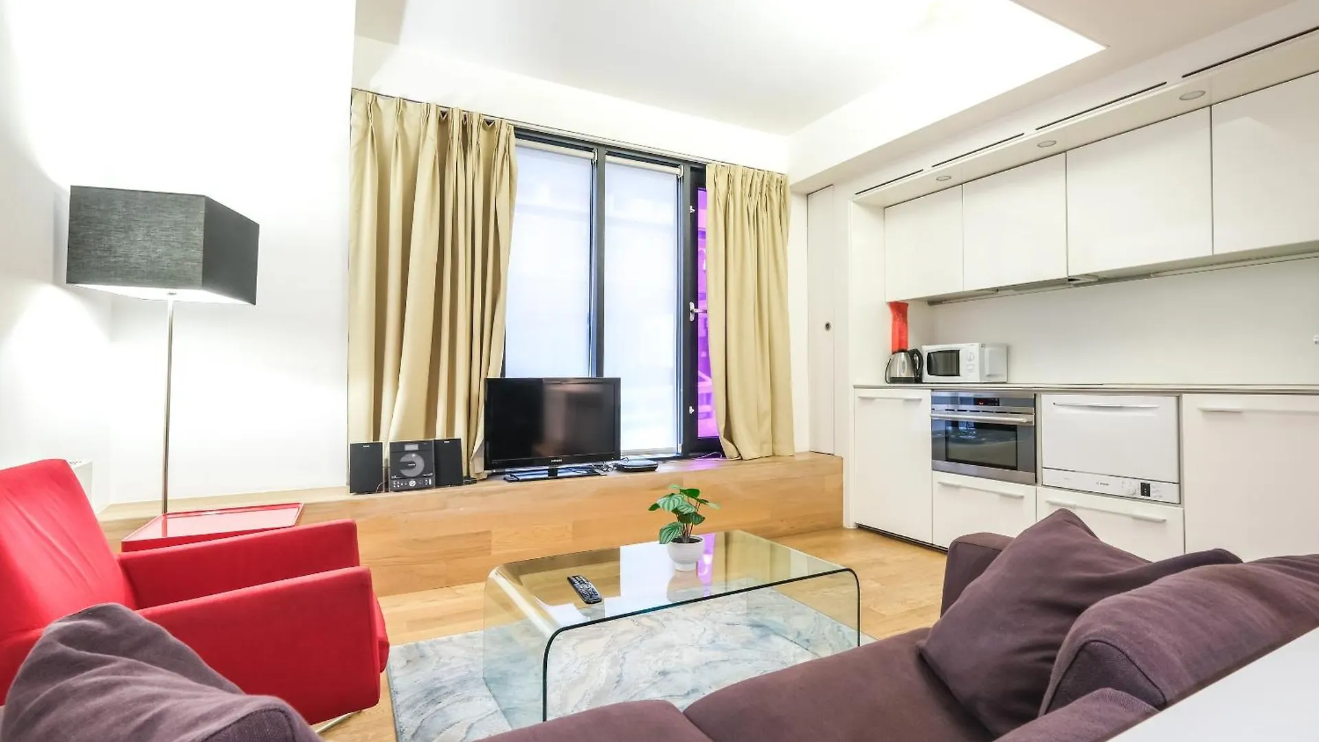 Stunning Serviced Apartments, Steps From Monument Station London 0*,  United Kingdom