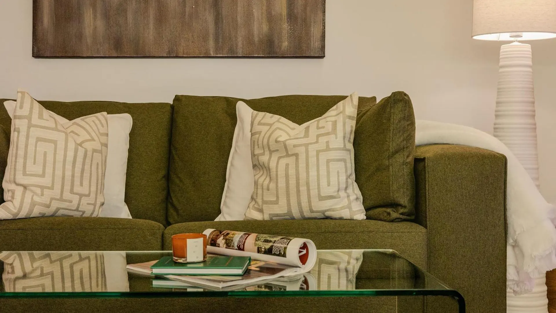 Apartment Stunning Serviced Apartments, Steps From Monument Station London United Kingdom